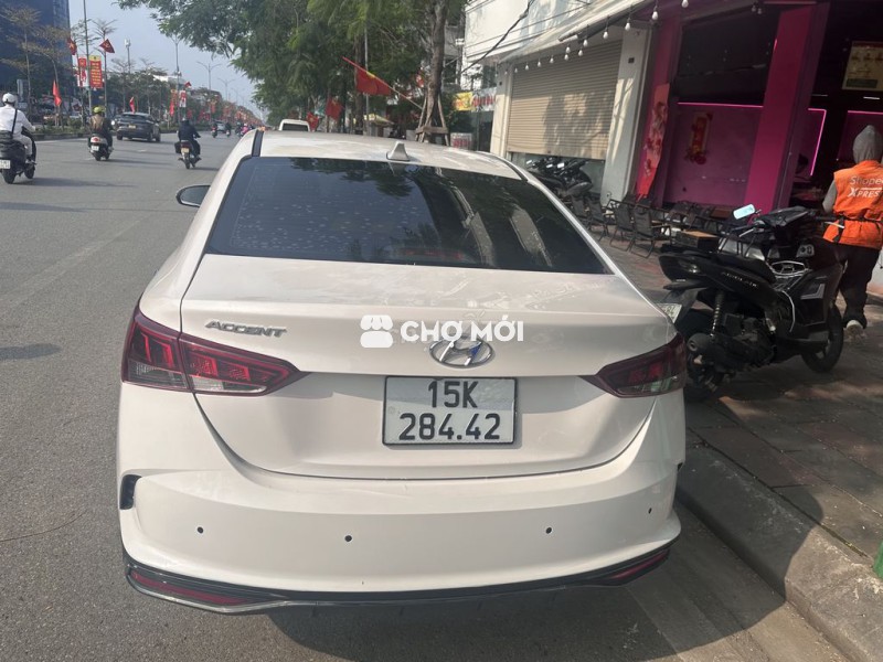 Hyundai Accent 2024Trắng 2,6v km