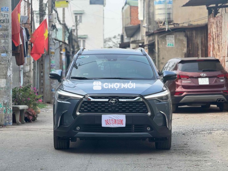 Ban Corolla Cross đời 2021 1.8V hỗ trợ bank 70%