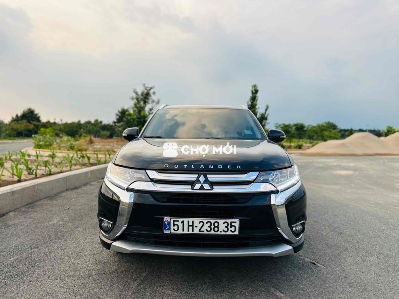 Mitsubishi Outlander 2019 Premium Đen