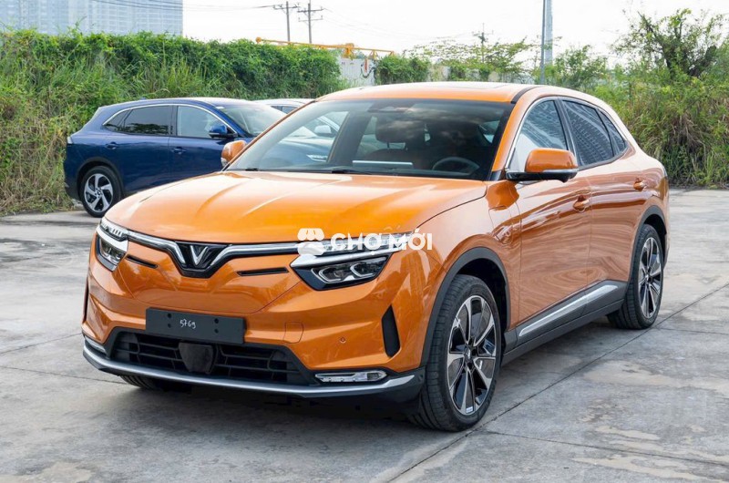 VF8: CÔNG NGHỆ DẪN ĐẦU – LÁI XE CỰC CHILL