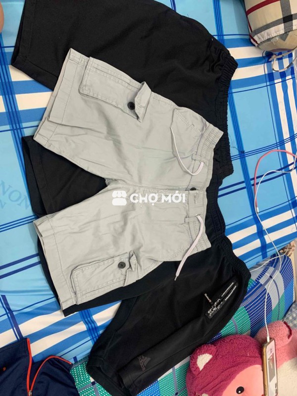 Quần áo nam vải đã qua sử dụng