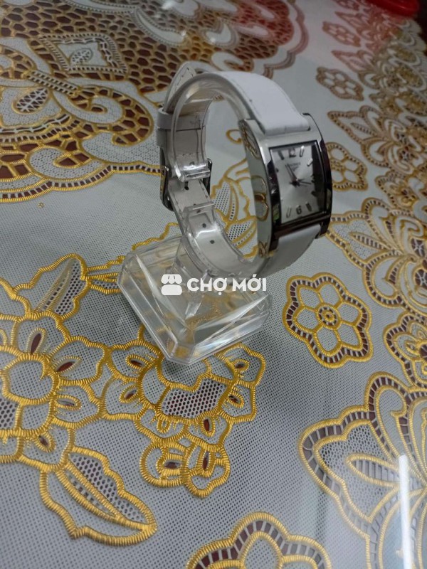 Đồng hồ Longines máy Quartz.Nhật dây da trắng