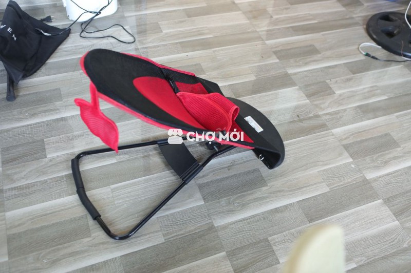 Ghế nhún lưới cho trẻ sơ sinh