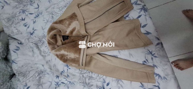 Áo khoác Nữ lông Nâu be