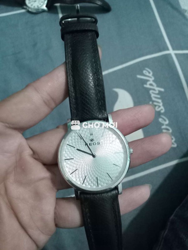 Đồng hồ Neos Nam Kính Sapphire