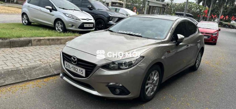 Mazda 3 2016 lăn bánh 2017 Vàng cát 110.567 km