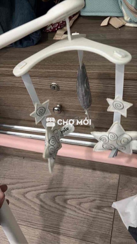 Tay treo nôi Joie nhựa Trắng