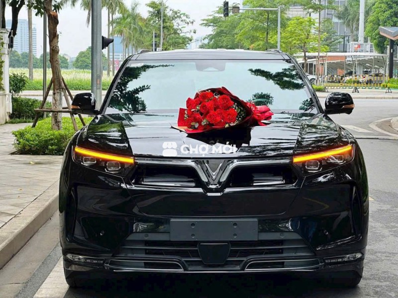 VinFast VF9 - XE SẴN GIAO NGAY-TƯ VẤN TRỌN GÓI