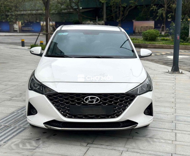 cần bán accent sx 2024 số sàn bản đủ xe bao zin