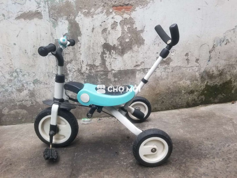 Xe đẩy trẻ em 3 bánh