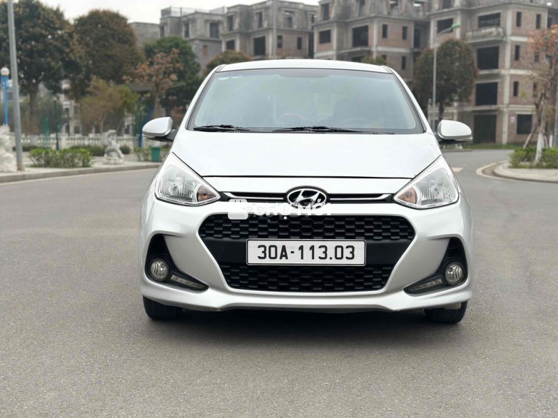 Hyundai Grand i10 2018 Bạc