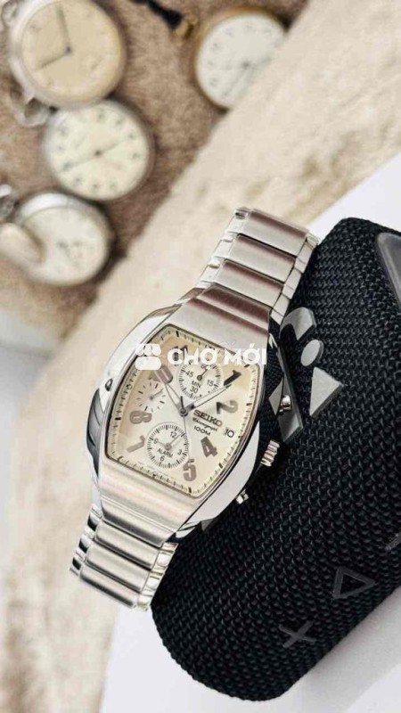 Đồng hồ đeo tay Seiko Nam Pin Chronogarph Trôi