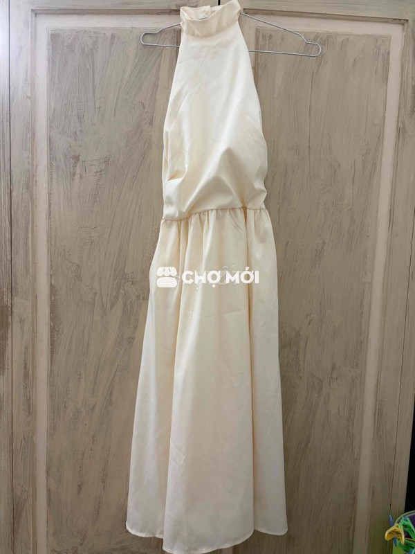 Đầm nữ màu Be size M