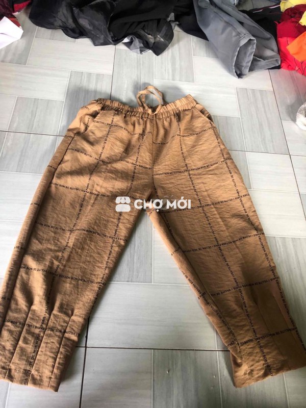 Quần lửng nữ Kaki size M