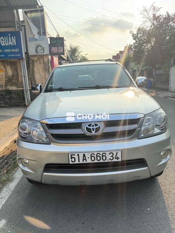 Toyota Fortuner 2007 Bạc