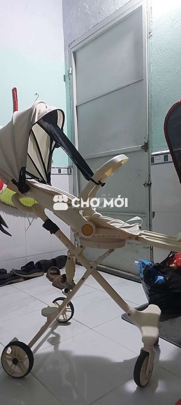 Xe đẩy em bé Đa năng