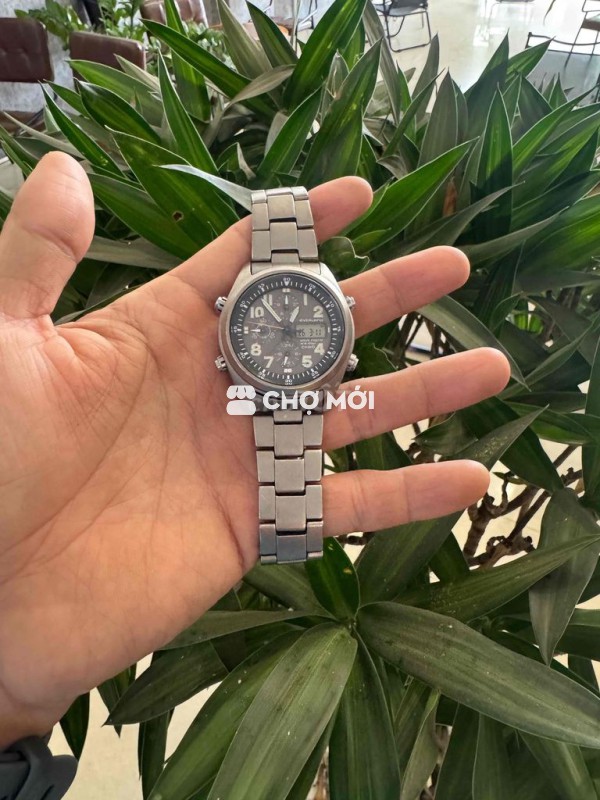 Đồng hồ đeo tay Casio Overland OVW-500TDJ