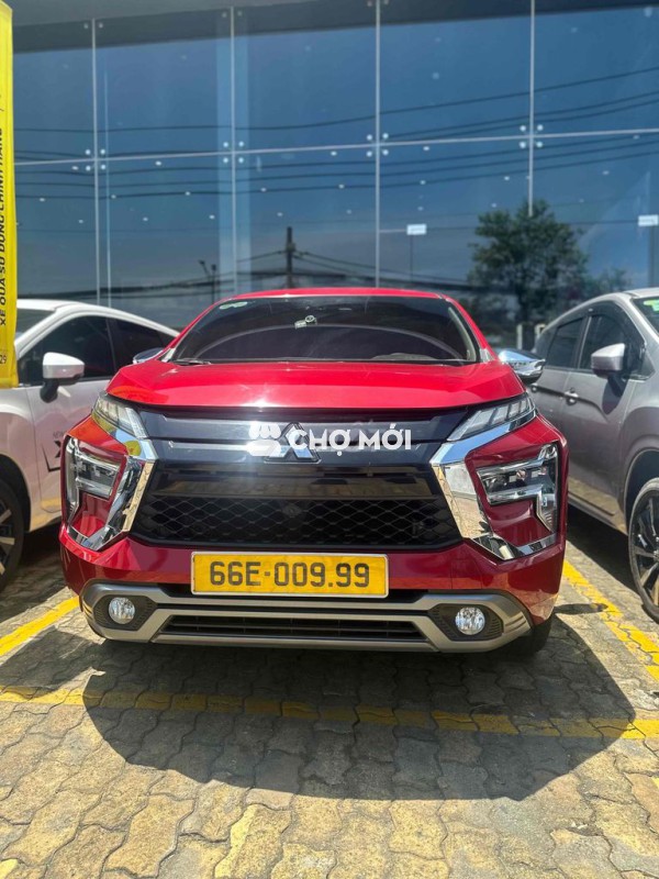 Mitsubishi Xpander AT Premium Đỏ