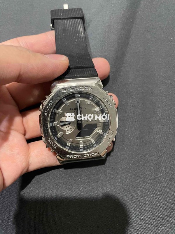 Đồng hồ Casio GM-2100 cho tặng