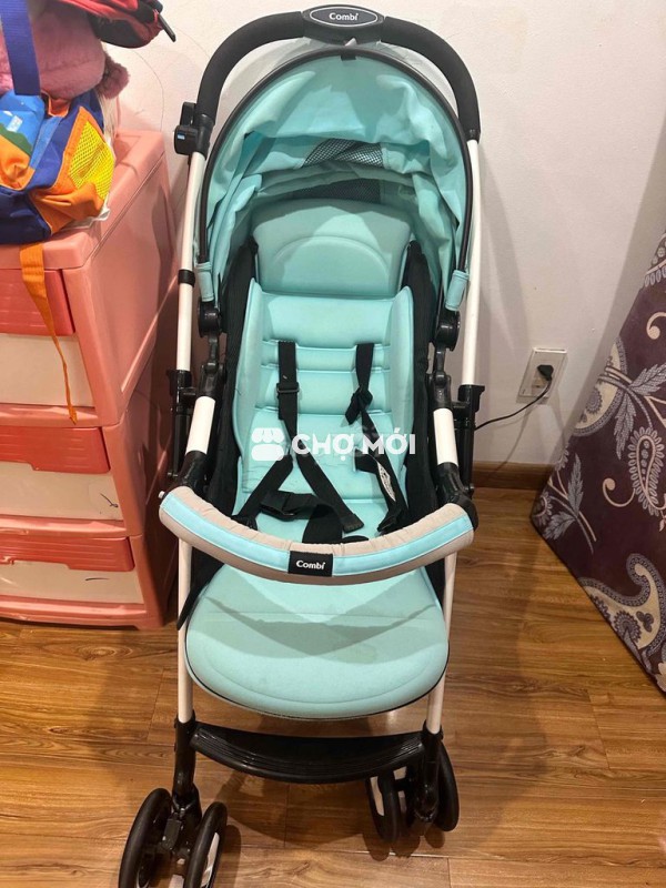 Xe đẩy Combi Xanh ngọc