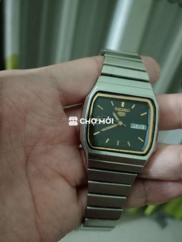 Không đeo cần bán đồng hồ cơ nhận xịn