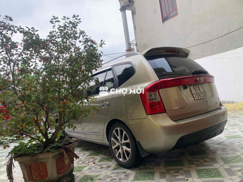 Kia Carens 2014 - 186000 km