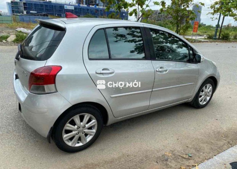 Toyota Yaris Bạc Tự động