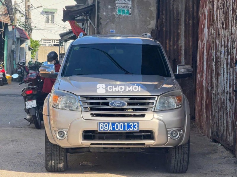 Everest 2012 số sàn, máy dầu, odo 140 ngàn