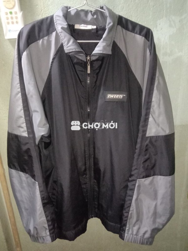 Combo 2 áo khoác nam vải dù XL còn mới