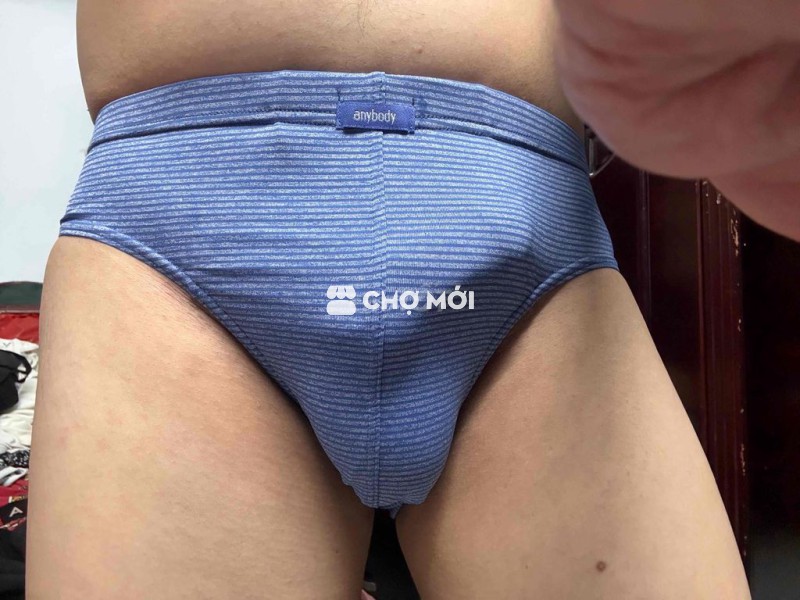 Tặng quần sịp nam đã sử dụng
