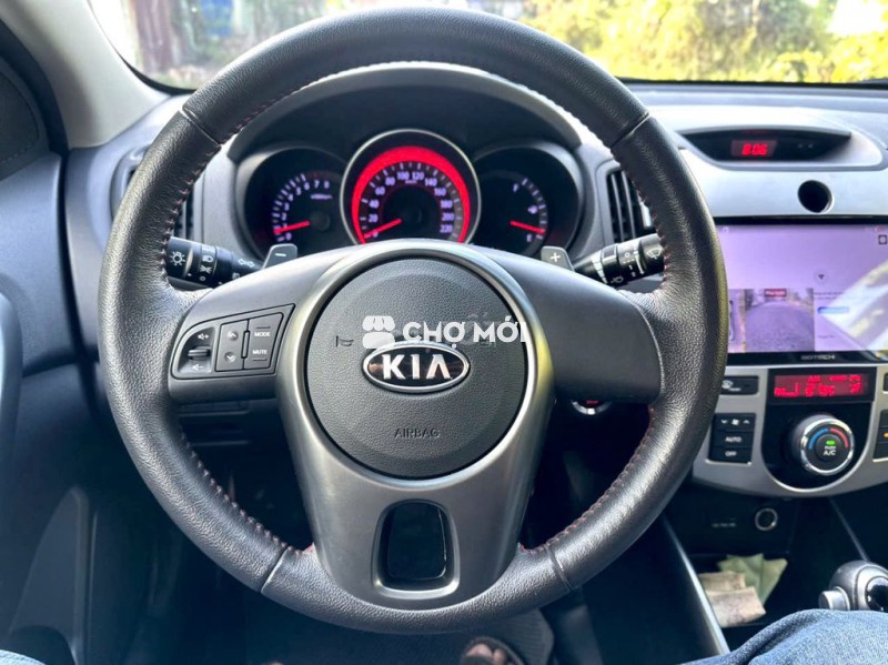 Kia Forte 2012 Bạc 7.500 km