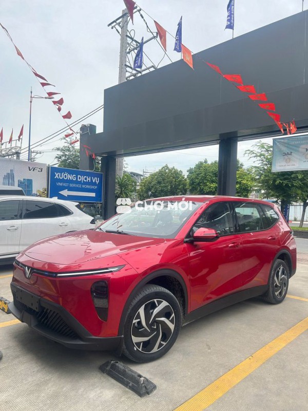 VinFast Limo Green ƯU ĐÃI TIỀN MẶT LỚN NHẤT THÁNG