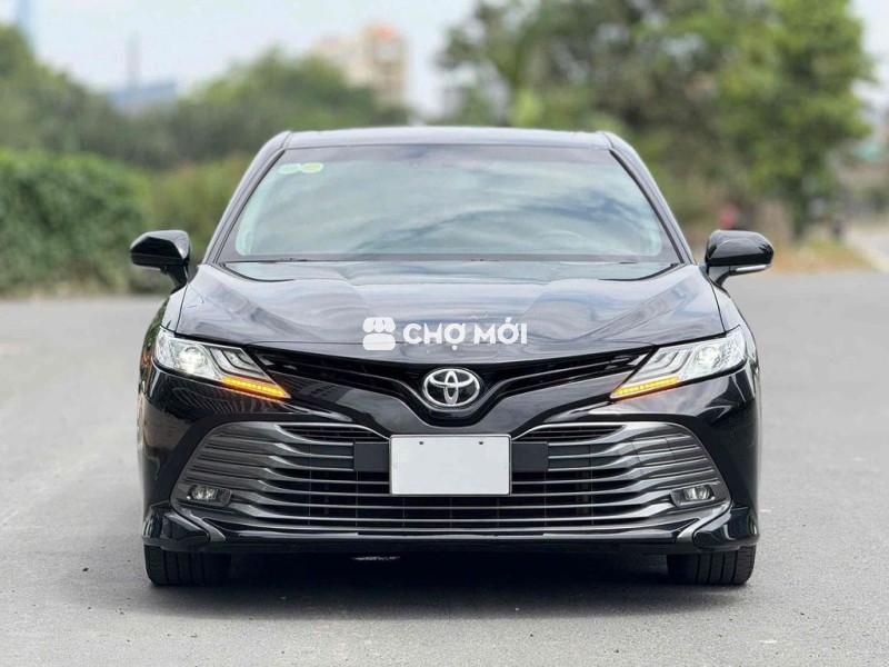 Toyota Camry 2.5Q 2021 Lướt 33.000 km