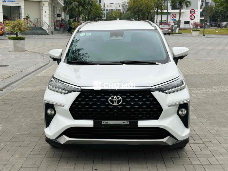 Toyota Veloz Cross 2022 CVT Top - 80000 km