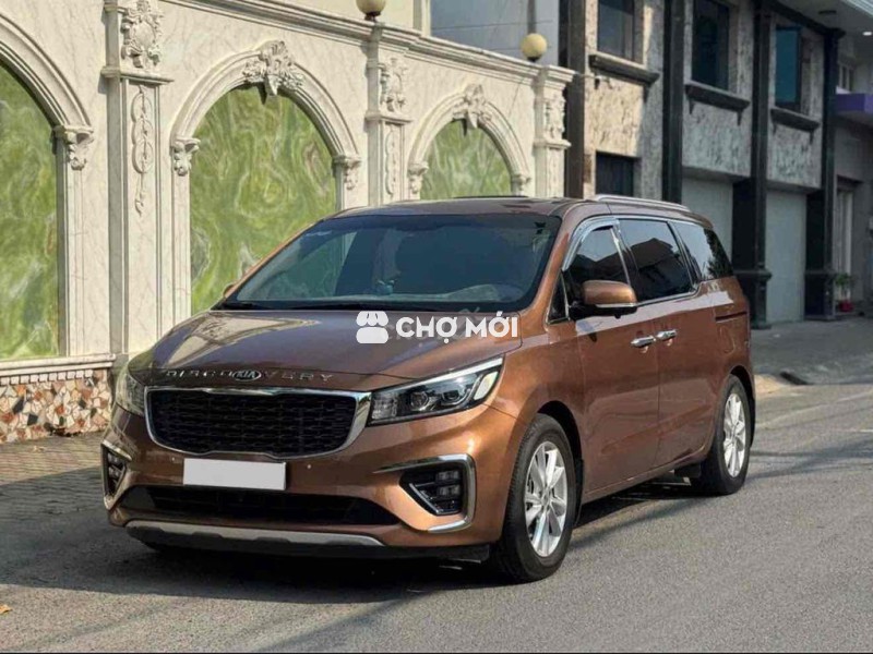 KIA Sedona 2019 Full option Nâu