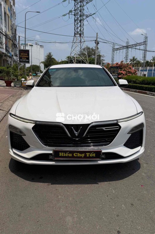 VinFast Lux A2.0 Base 2021 chính chủ odo 40k