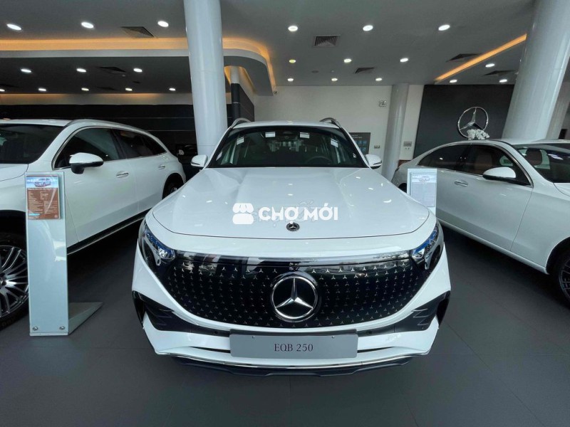 Mercedes Benz EQB 2025 - 50 km siêu lướt