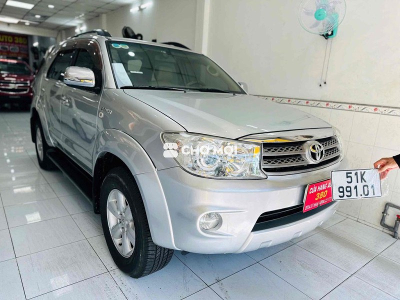 Toyota Fortuner 2009 2.7V -AT