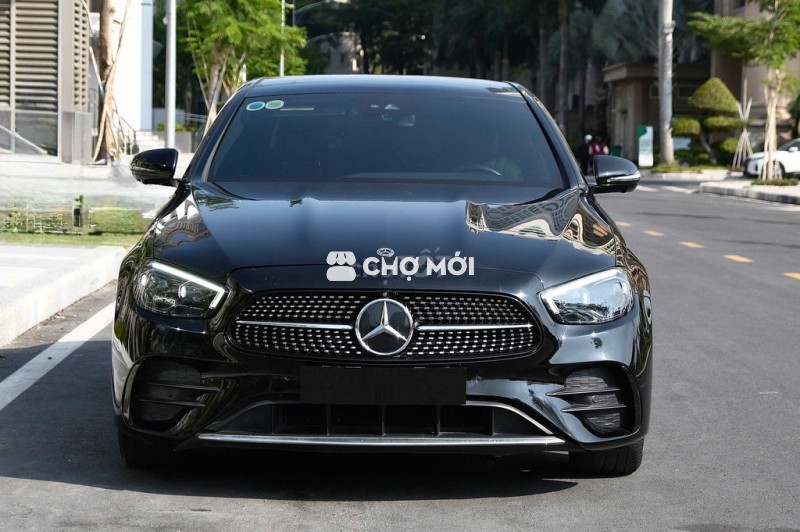 Mercedes E300 AMG model 2022