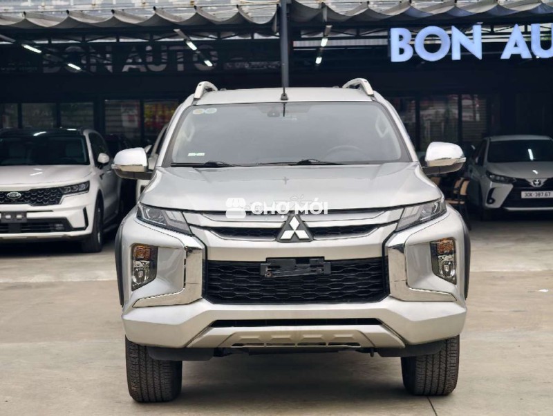 MITSHUBISHI TRITON 2019 MIVEC 2 cầu