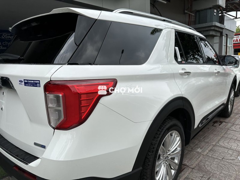 Ford Explorer 2022 4x4 AWD Trắng, Bảo hành 2027