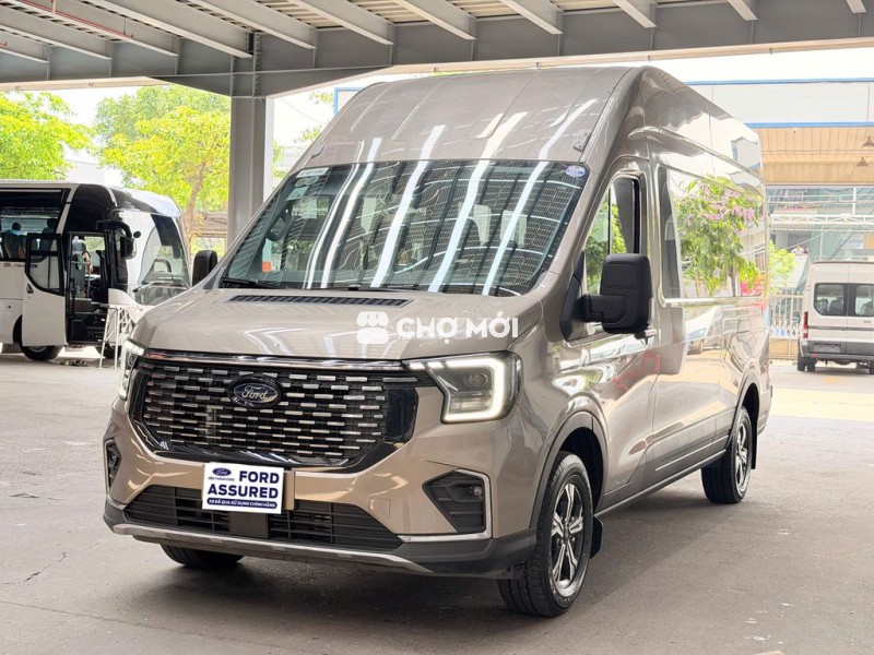Ford Transit 2024 16c Form mới Nóc Cao 26000 km