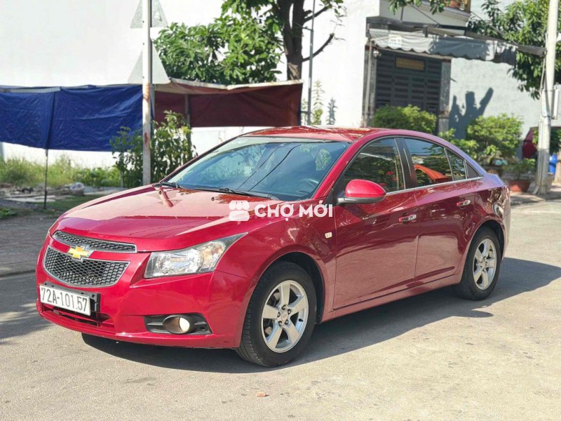 Chevrolet Cruze 2014 LTZ fom dáng đẹp