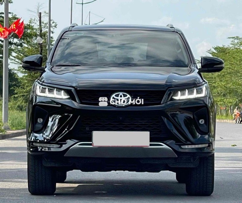 Toyota Fortuner Legender 2.7L 4x2 AT sản xuất 2024