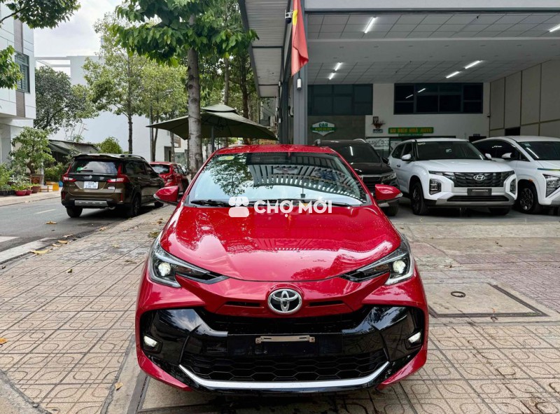 Toyota Vios 2025 E CVT 2.000 km Đỏ