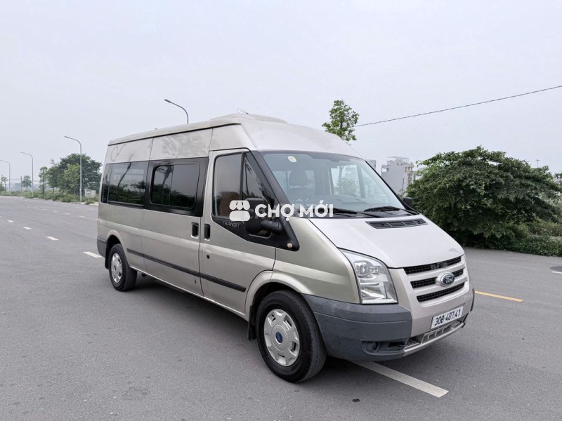 Ford Transit van 6 chỗ 2011  - 10000 km