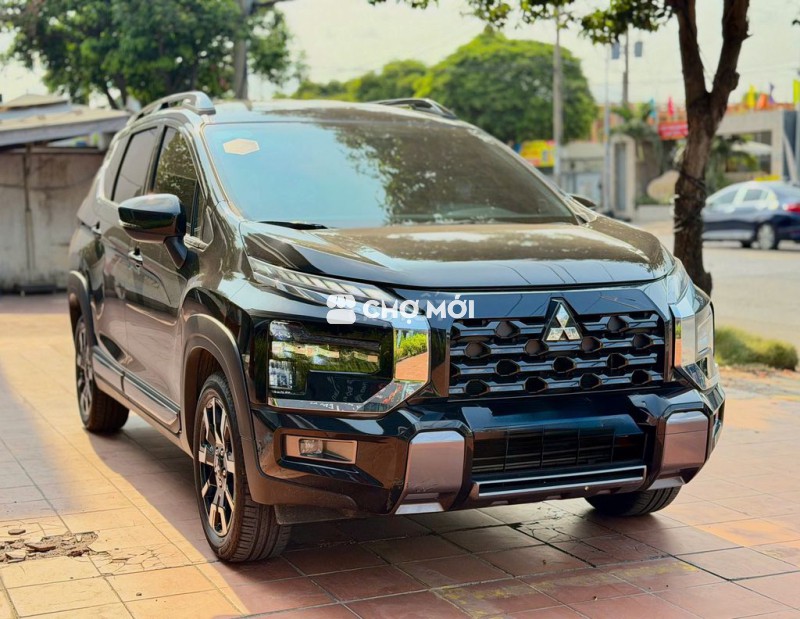 Mitsubishi Xpander Cross 2025 Đen