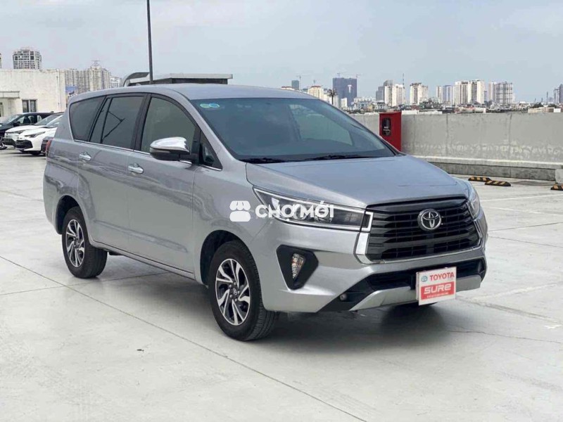 Toyota Innova 2022 2.0G 78.000km Bạc