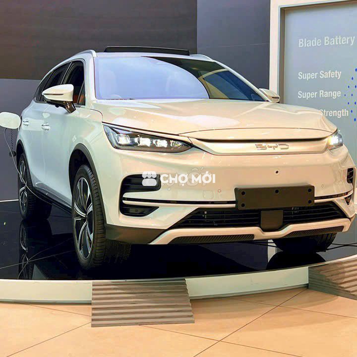 BYD Sealion 8