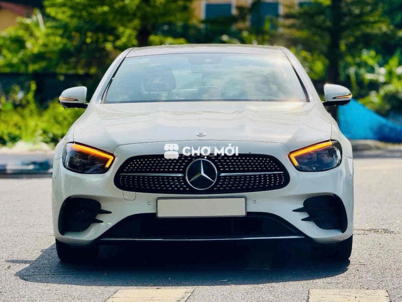 Mercedes E300 AMG 2021